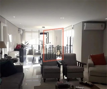 Apartamento para venda possui 200 metros quadrados com 4 quartos em Pinheiros - São Paulo