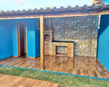 Bela casa a venda em Unamar, 2 quartos com piscina e área gourmet, Tamoios - Cabo Frio - R