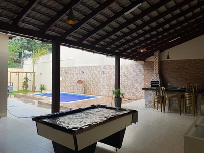 Casa com 2 quartos à venda, 280.0m²