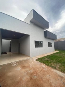 Casa com 2 quartos à venda, 85.0m²