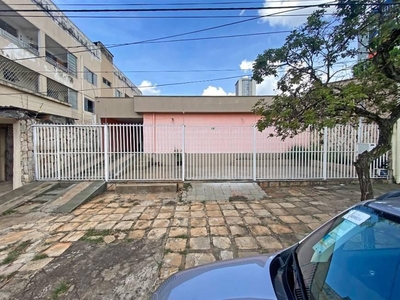 Casa com 3 quartos à venda, 432.0m²