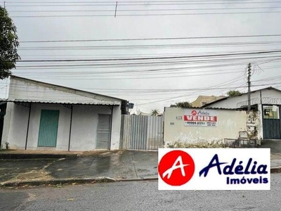 Casa com 3 quartos à venda, 600.0m²