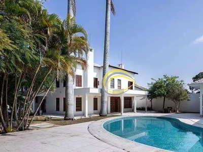 Casa com 5 dormitórios à venda, 874 m² por R$ 2.900.000,00 - Fazendinha - Carapicuíba/SP
