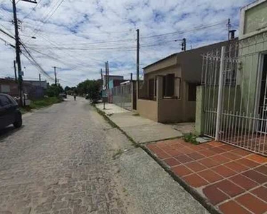 Casa em Rua Doutor Álvaro Baptista - Fragata - Pelotas/RS