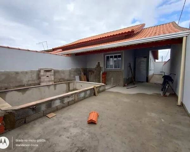 Casa Nova com Piscina a venda em Mongaguá