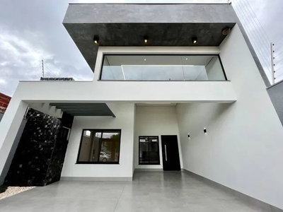Casa para venda tem 120 metros quadrados com 3 quartos em Glória - Joinville - Santa Catar