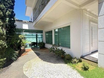 Cond. horizontal casa com 5 quartos à venda, 464.0m²