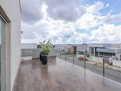 Cond. horizontal casa com 8 quartos à venda, 522.0m²