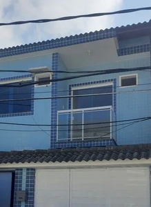 Linda casa duplex com 3 quartos, garagem e quintal, condomínio fechado em Vargem Pequena