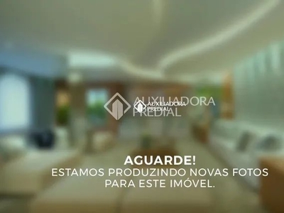 PORTO ALEGRE - Apartamento Padrão - Petrópolis