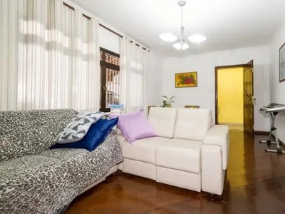 Sobrado com 3 dormitórios à venda, 258 m² por R$ 1.042.000,00 - Vila Pires - Santo André/S