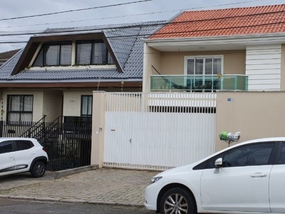 Sobrado com 3 quartos, sendo 1 suíte, semi mobiliado 156m2