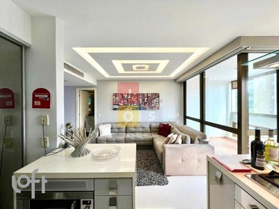 Apartamento à venda em Barra da Tijuca com 110 m², 2 quartos, 2 suítes, 2 vagas