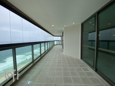 Apartamento à venda em Barra da Tijuca com 300 m², 4 quartos, 2 suítes, 3 vagas