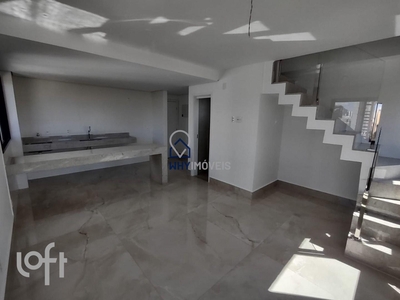 Apartamento à venda em Barro Preto com 63 m², 2 quartos, 2 suítes
