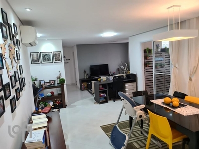 Apartamento à venda em Bosque da Saúde com 98 m², 2 quartos, 2 suítes, 2 vagas