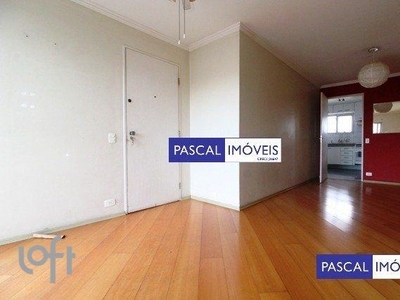 Apartamento à venda em Campo Belo com 65 m², 2 quartos, 1 vaga
