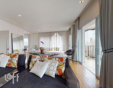 Apartamento à venda em Chácara Klabin com 350 m², 3 quartos, 3 suítes, 5 vagas