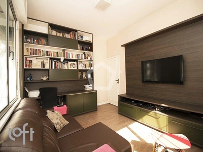 Apartamento à venda em Copacabana com 130 m², 4 quartos, 1 suíte, 1 vaga