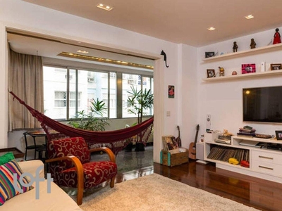 Apartamento à venda em Copacabana com 170 m², 4 quartos, 1 suíte, 1 vaga