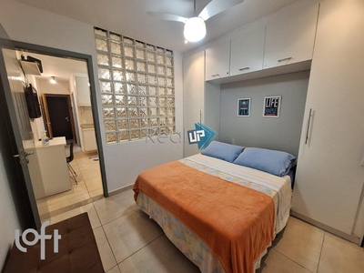 Apartamento à venda em Copacabana com 25 m², 1 quarto