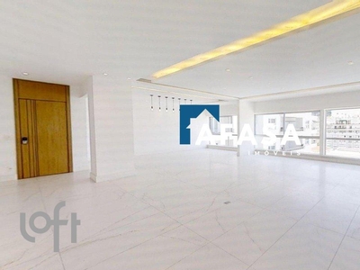 Apartamento à venda em Copacabana com 300 m², 3 quartos, 3 suítes, 1 vaga