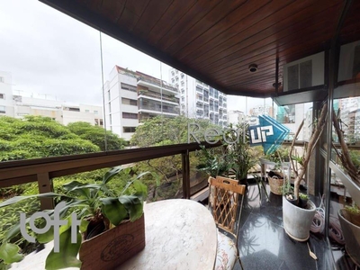 Apartamento à venda em Lagoa com 191 m², 2 quartos, 1 suíte, 2 vagas