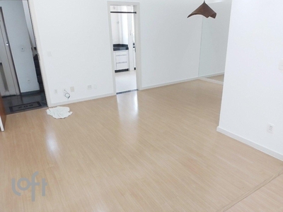 Apartamento à venda em Lourdes com 80 m², 3 quartos, 1 suíte, 2 vagas