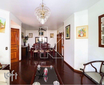 Apartamento à venda em Moema Pássaros com 126 m², 3 quartos, 1 suíte, 2 vagas
