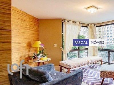 Apartamento à venda em Moema Pássaros com 220 m², 4 quartos, 2 suítes, 4 vagas