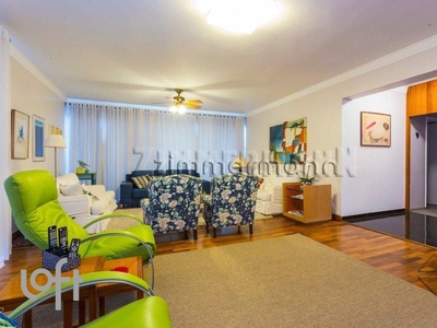 Apartamento à venda em Santa Cecília com 200 m², 3 quartos, 1 suíte, 2 vagas