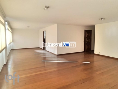 Apartamento à venda em Santa Cecília com 240 m², 3 quartos, 1 suíte, 3 vagas