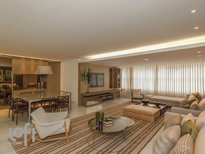Apartamento à venda em Sion com 176 m², 4 quartos, 2 suítes, 3 vagas