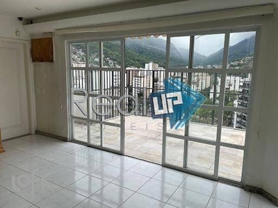 Apartamento à venda em Tijuca com 108 m², 3 quartos, 1 suíte, 2 vagas