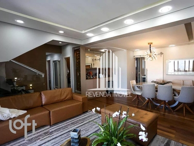 Apartamento à venda em Vila Andrade com 240 m², 4 quartos, 4 suítes, 4 vagas