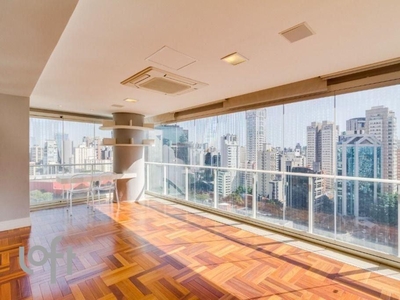 Apartamento à venda em Vila Olímpia com 157 m², 2 quartos, 2 suítes