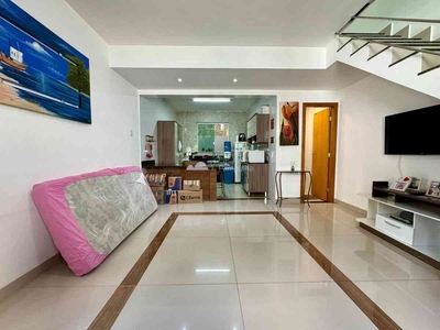 Casa com 3 quartos à venda no bairro São Benedito, 112m²