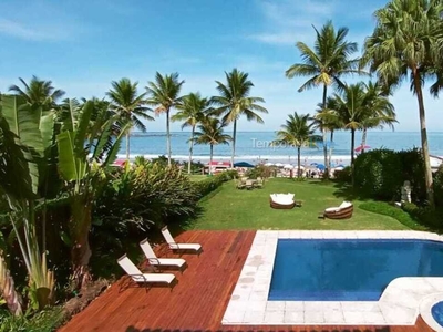 Casa FRENTE AO MAR praia de Camburizinho