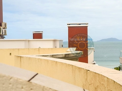 Cobertura Duplex a 60 metros da praia de Quatro Ilhas - Exclusivo