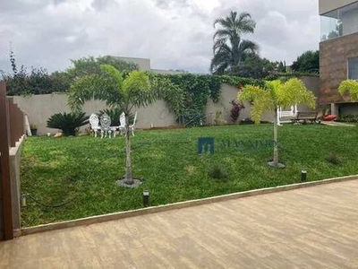 Aluga-se Casa Top, Alto Padrão, 700m², 5 qts no Condomínio Mônaco - Jardim Botânico