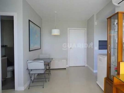 Apartamento de 2 dormitórios, sendo 1 suíte, no bairro Teresópolis