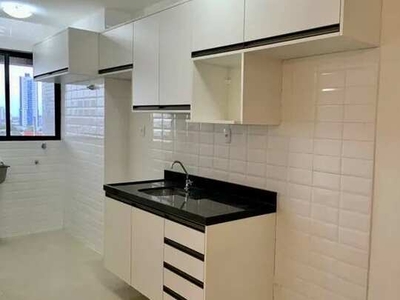 Apartamento para aluguel possui 77 metros quadrados com 2 quartos em Marco - Belém - PA