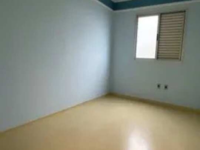 Apartamento para aluguel tem 75 metros quadrados com 3 quartos