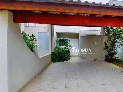 Casa com 3 dormitórios para alugar, 130 m² por R$ 4.110,00/mês - Residencial Verde Vale