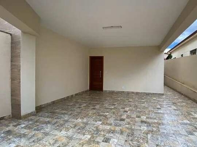 Casa com 3 dormitórios para alugar, 160 m² por R$ 3.800,00/mês - Silva Prado - Brumadinho