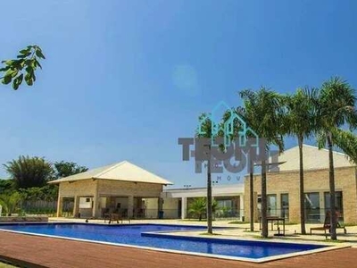 Casa com 3 dormitórios para alugar, 170 m² por R$ 5.995,00/mês - Ouroville - Taubaté/SP