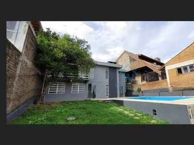 Casa com 3 dormitórios para alugar, 225 m² por R$ 5.000/mês - Ouro Branco - Novo Hamburgo