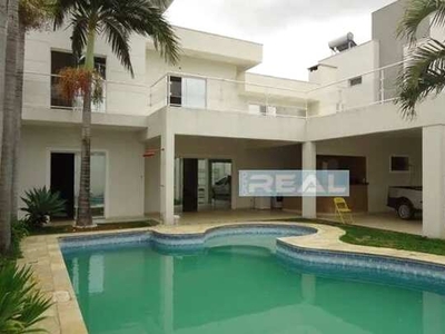 Casa com 3 dormitórios para alugar, 300 m² por R$ 4.554,17/mês - Parque dos Servidores - P
