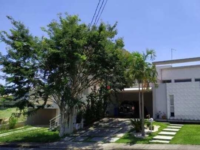 Casa com 3 Suítes planejadas/Piscina - Venda R$ 1.120.000,00 ou Locação