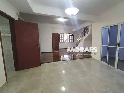 Casa com 4 dormitórios para alugar, 300 m² por R$ 4.740,00/mês - Jardim Aeroporto - Bauru